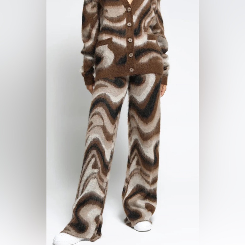 Twenty Brand. Spectrum Swirl Mohair Wide Leg Sweater Pants. Size M.